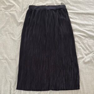 Elegant Black Pleated Skirt